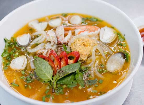 cách làm sợi bánh canh bột năng